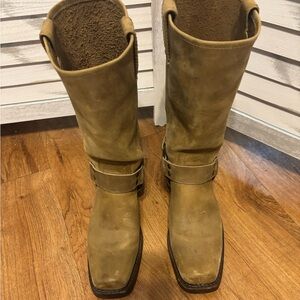 Women’s FRYE Harness boot